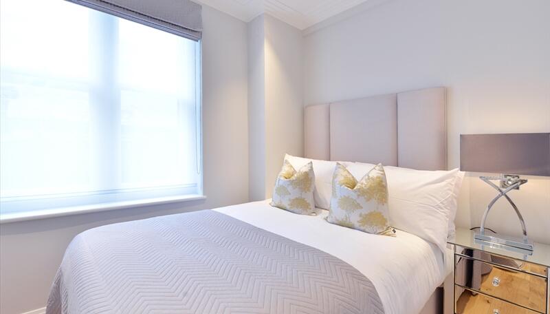 39 Hill Street, London, London